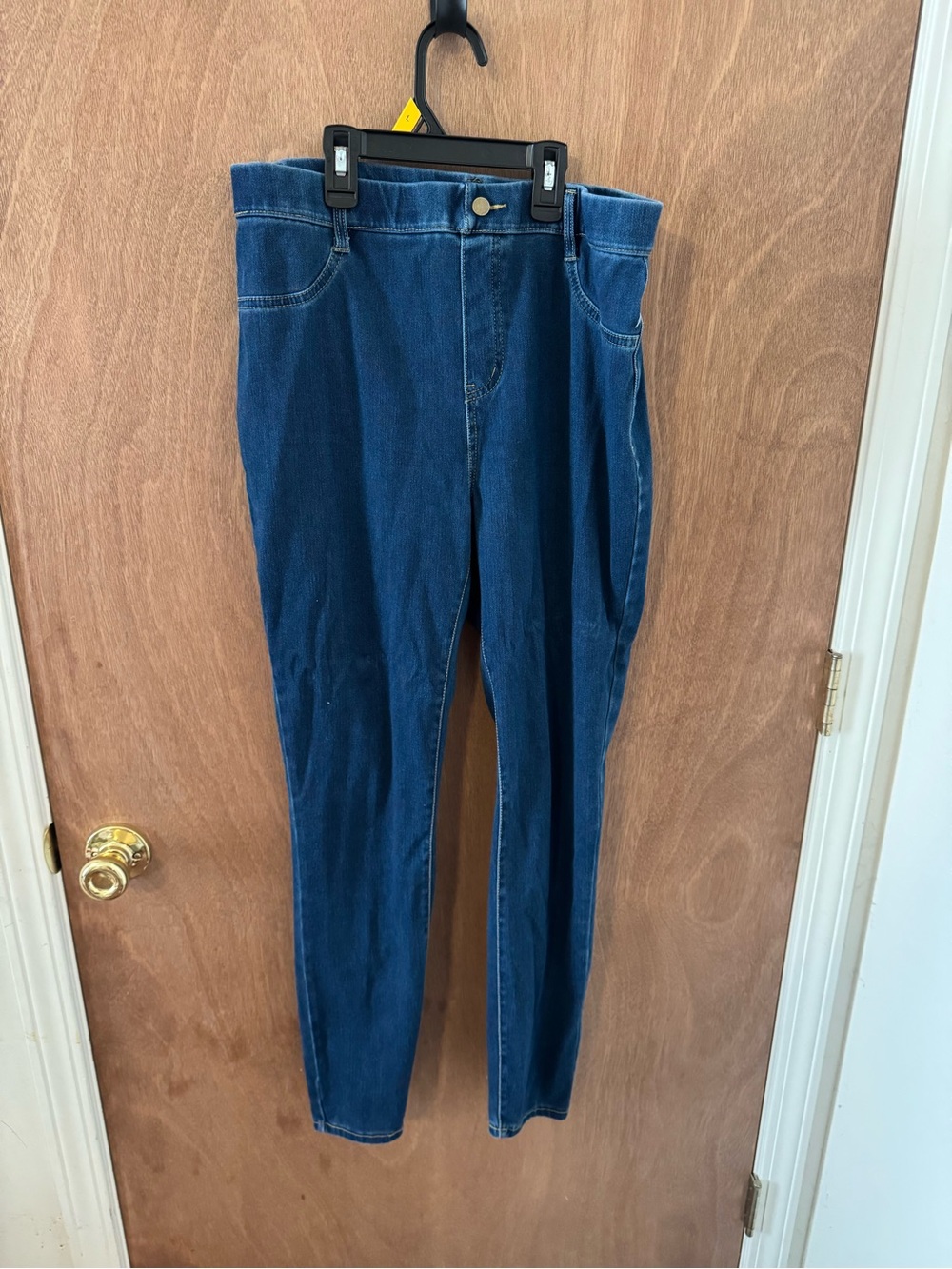 Classic High-Waist Women's Dark Blue Jeans